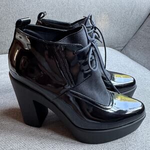 Jeannot Black Patent Leather Heel Lace Ankle Boot Made in Italy Sz 37 US 6.5